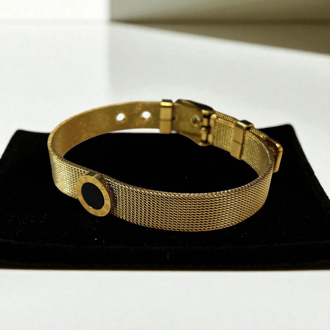 Roman Circle Titanium Bracelet-stainless steel bracelets Pakistan